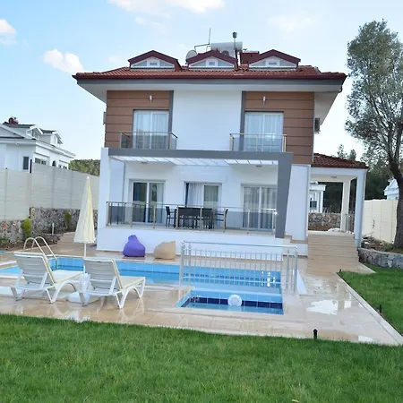 New Age Lilya Hisar Villa *